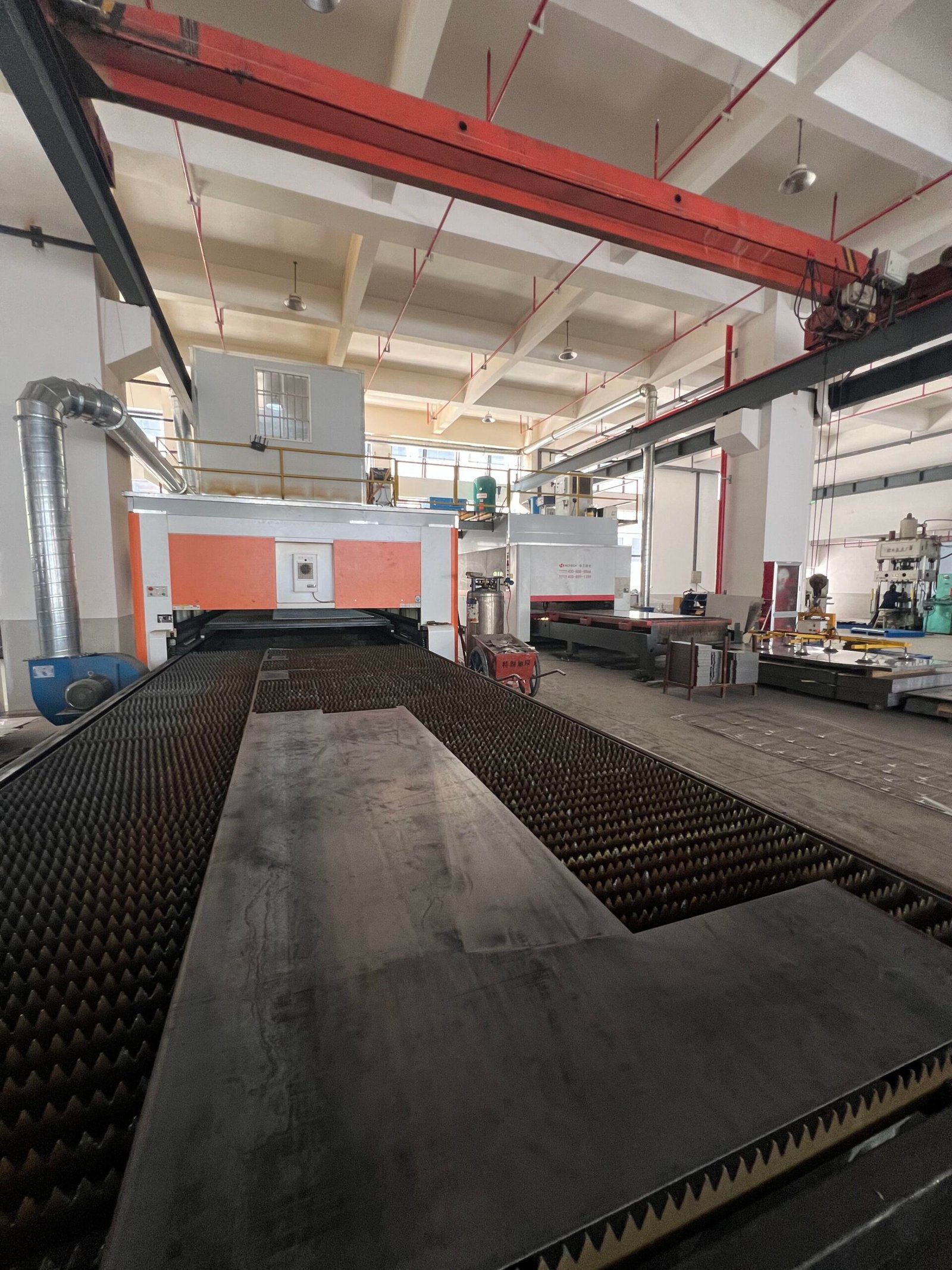 1-激光切割机车间