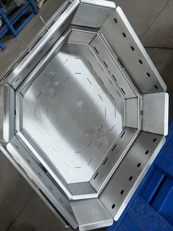 Stainless Steel Portable Folding 2L Outdoor Camping Stove Charcoal Burning Fire Pit